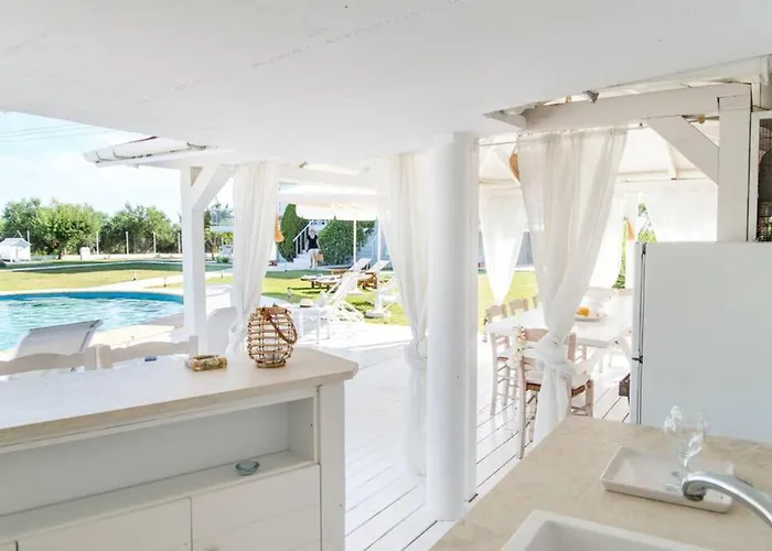 Family Maisonette With Pool #3 Néa Fókaia