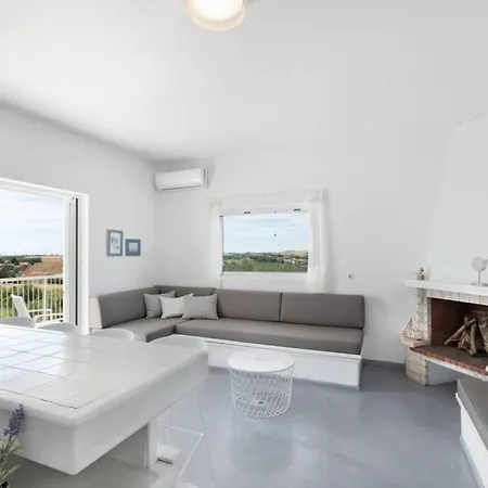 Family Maisonette With Pool #3 بيت للعطل