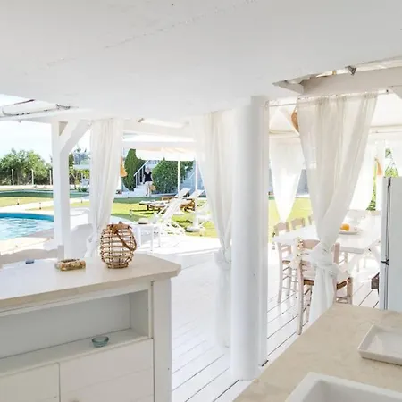 Family Maisonette With Pool #3 Nea Fokea