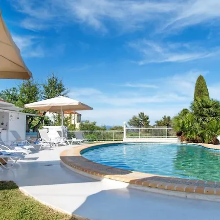 Holiday home Family Maisonette With Pool #3 *
