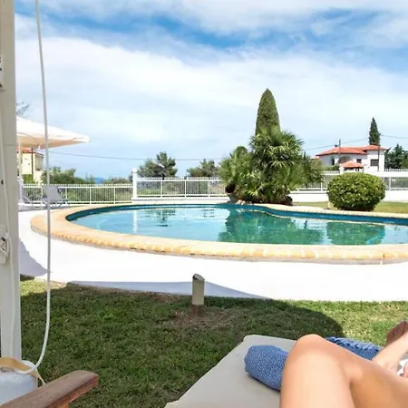 Family Maisonette With Pool #3 Néa Fókaia