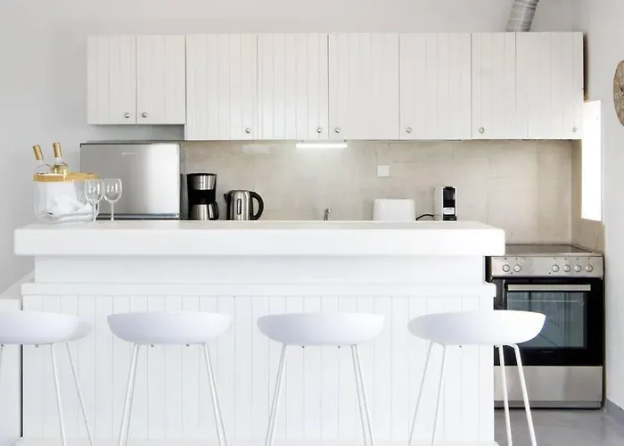 Family Maisonette With Pool #3 Casa de Férias Néa Fókaia